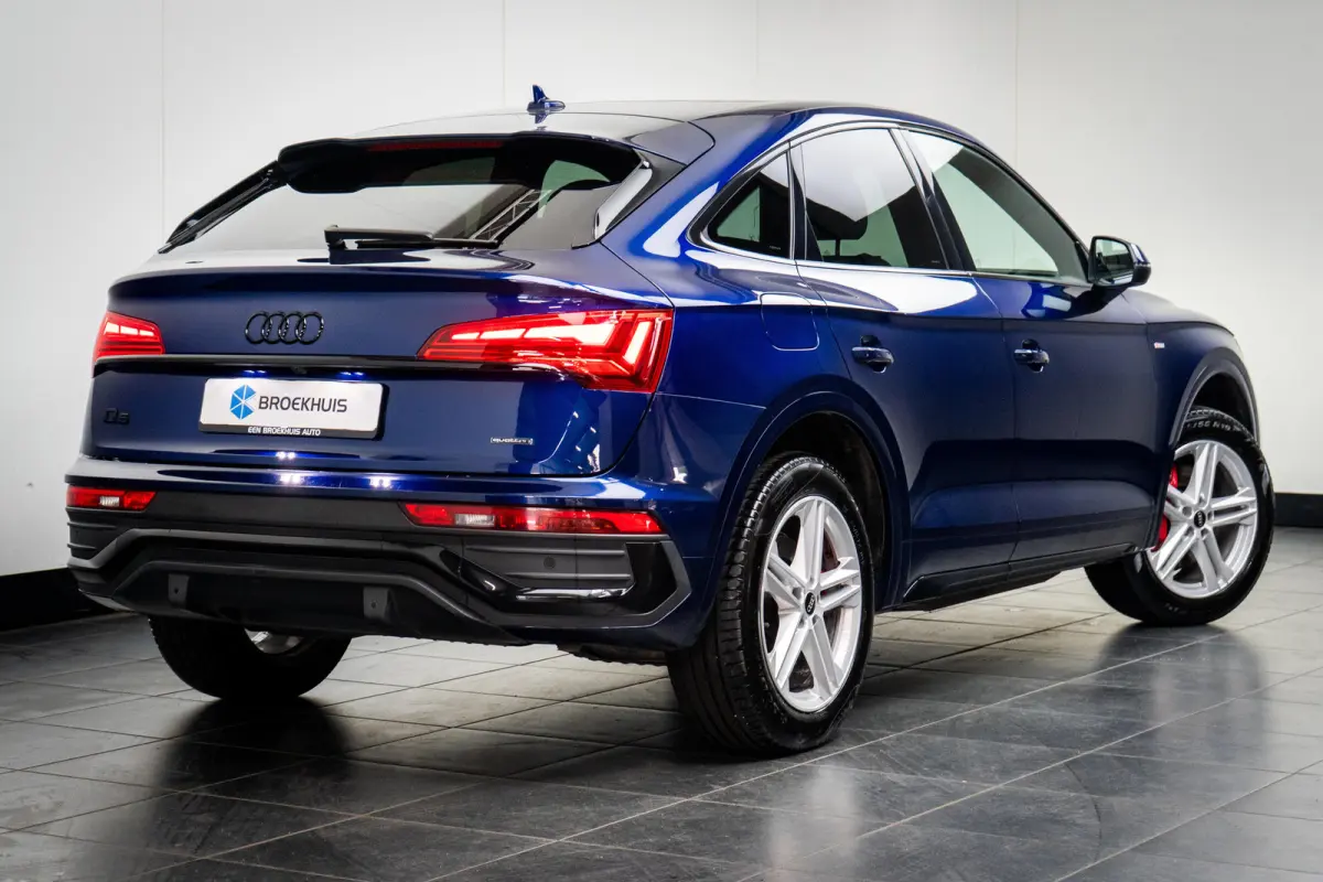 55 TFSI e S edition Competition 367PK | Panorama Dak | Elek. Stoelen incl. geheugen | Luxe Ledere Bekleding | Afgevlakt Stuur