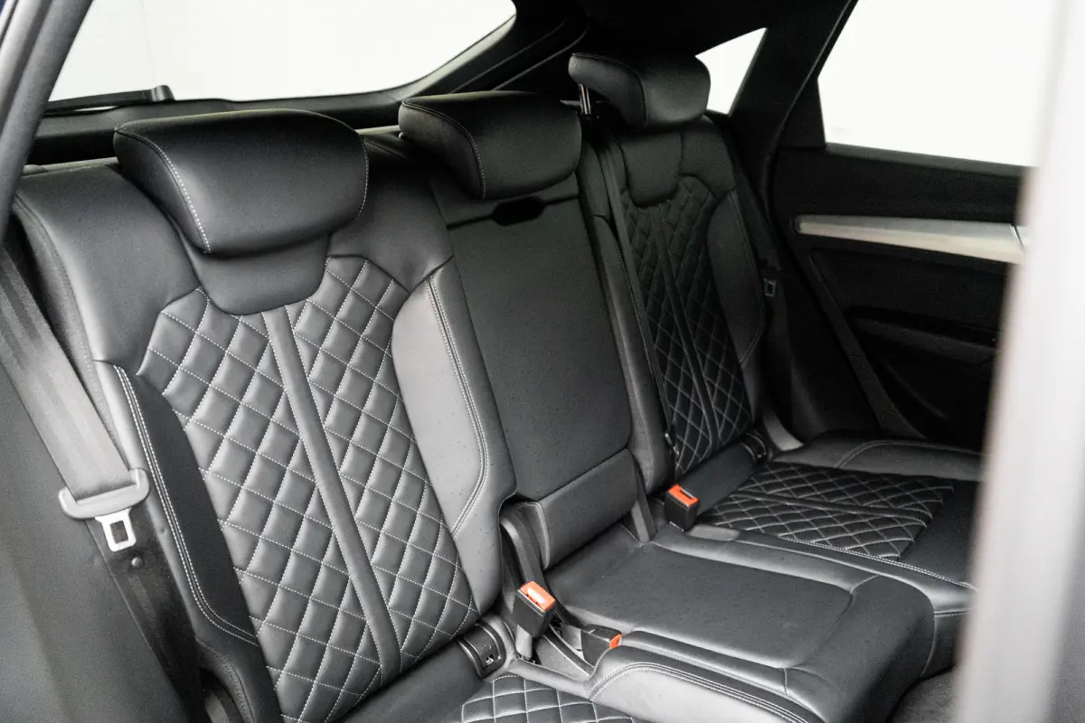 55 TFSI e S edition Competition 367PK | Panorama Dak | Elek. Stoelen incl. geheugen | Luxe Ledere Bekleding | Afgevlakt Stuur