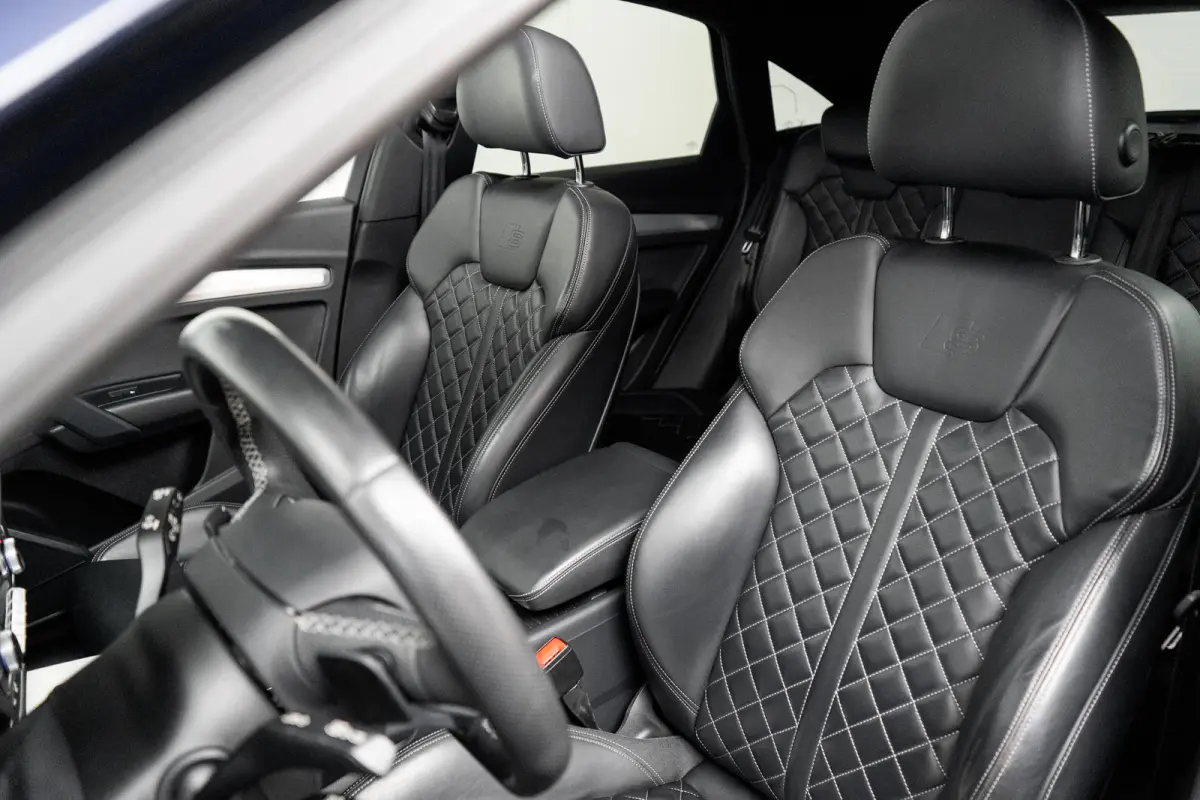 55 TFSI e S edition Competition 367PK | Panorama Dak | Elek. Stoelen incl. geheugen | Luxe Ledere Bekleding | Afgevlakt Stuur