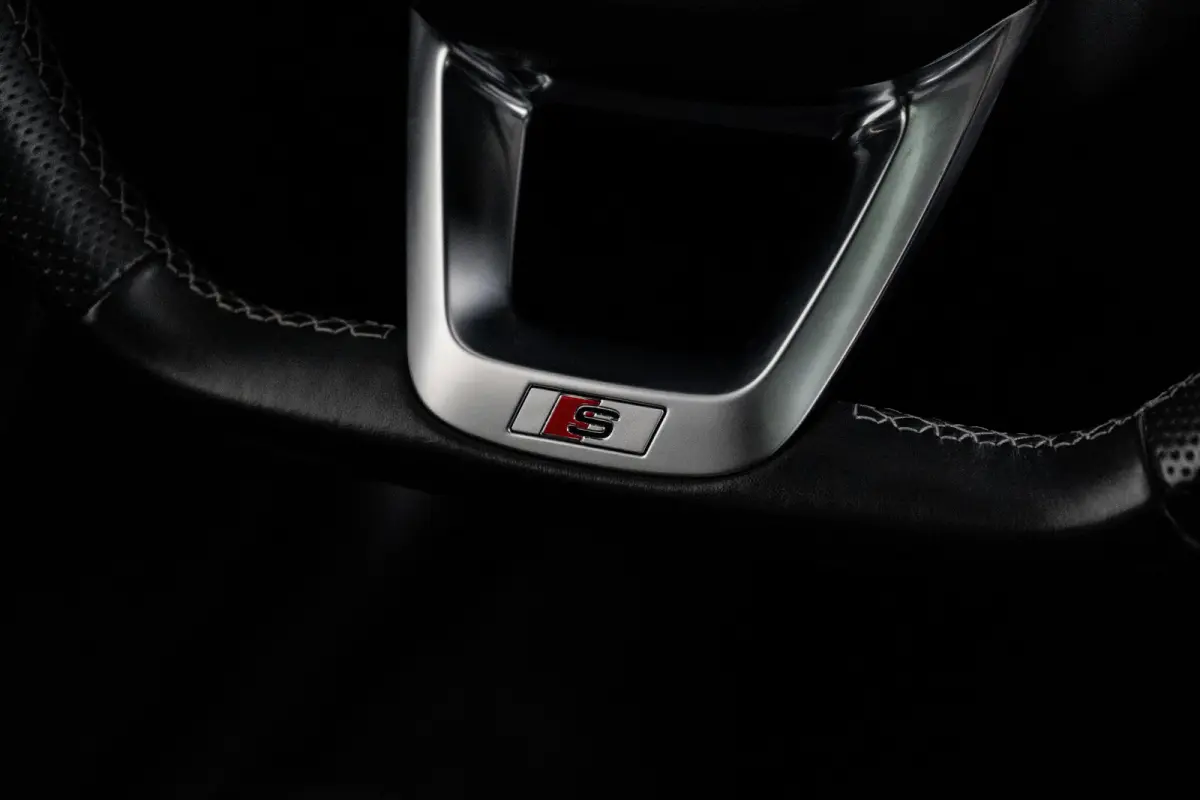 55 TFSI e S edition Competition 367PK | Panorama Dak | Elek. Stoelen incl. geheugen | Luxe Ledere Bekleding | Afgevlakt Stuur