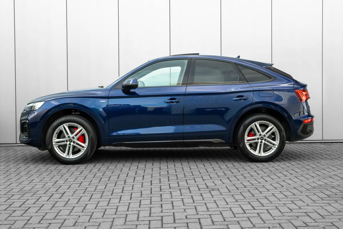 55 TFSI e S edition Competition 367PK | Panorama Dak | Elek. Stoelen incl. geheugen | Luxe Ledere Bekleding | Afgevlakt Stuur