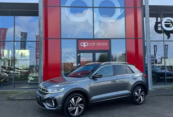 3 x R-Line DSG-7 | IQ-Lights | Camera | Parksens | Carplay | Keyless | 1.5 TSI R-Line
