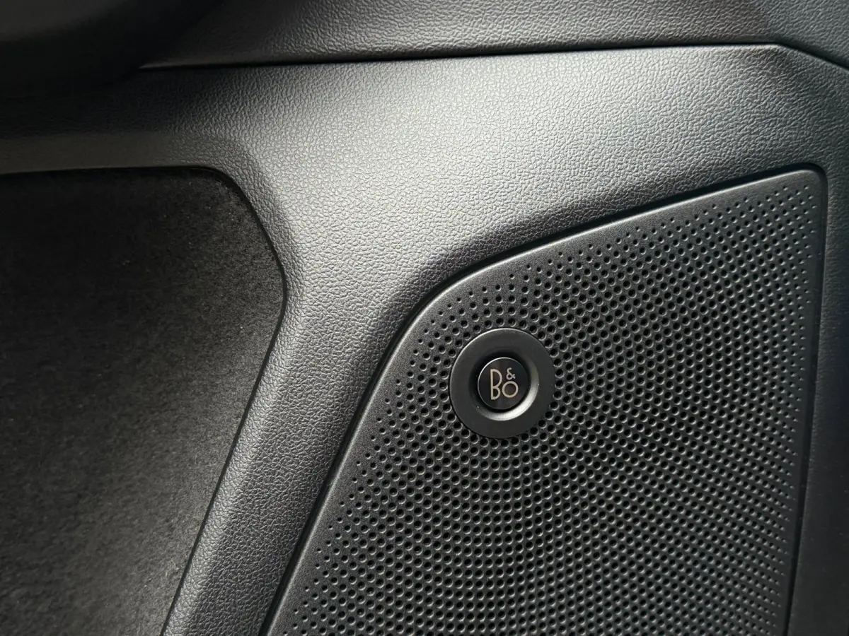 1.0 EcoBoost Hybrid ST Line X LED Navi Camera Stoelverw.