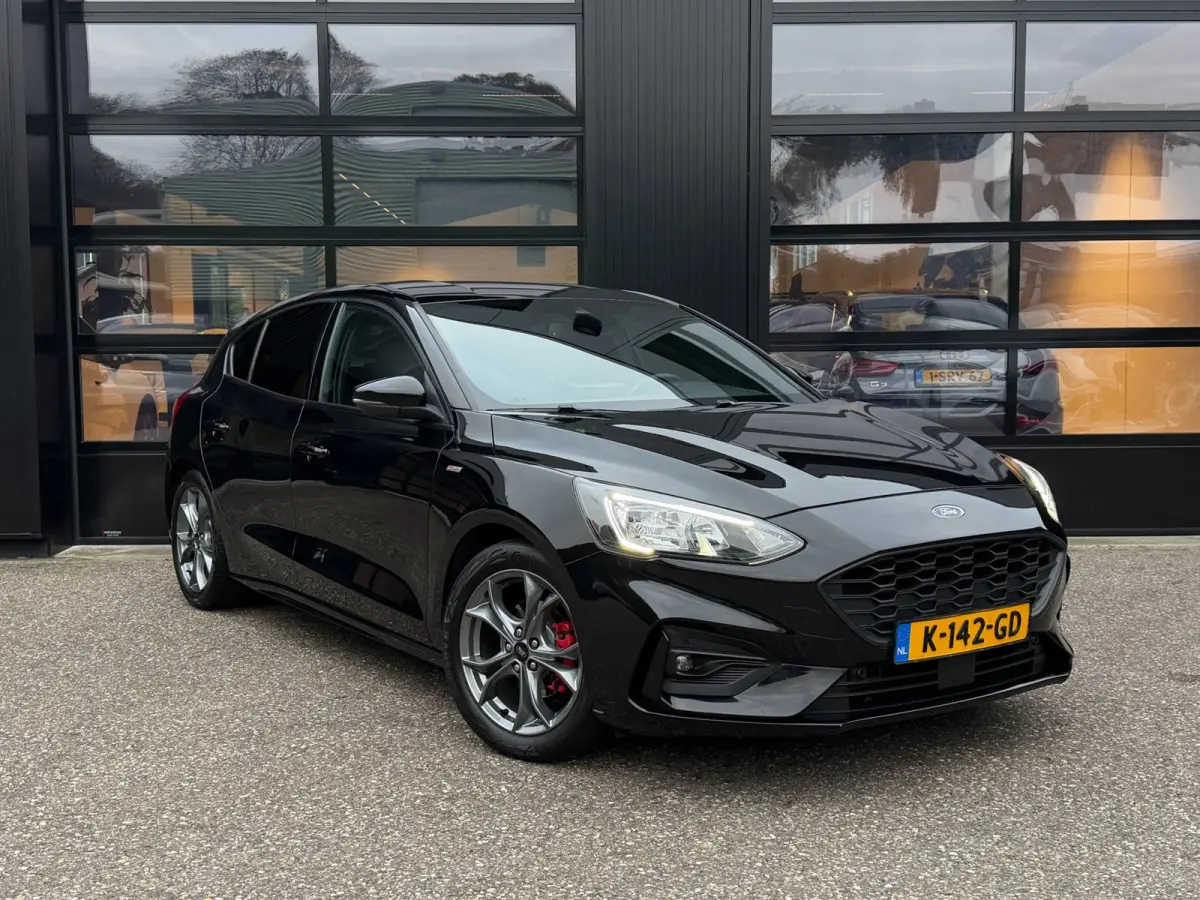 1.0 EcoBoost Hybrid ST Line X LED Navi Camera Stoelverw.
