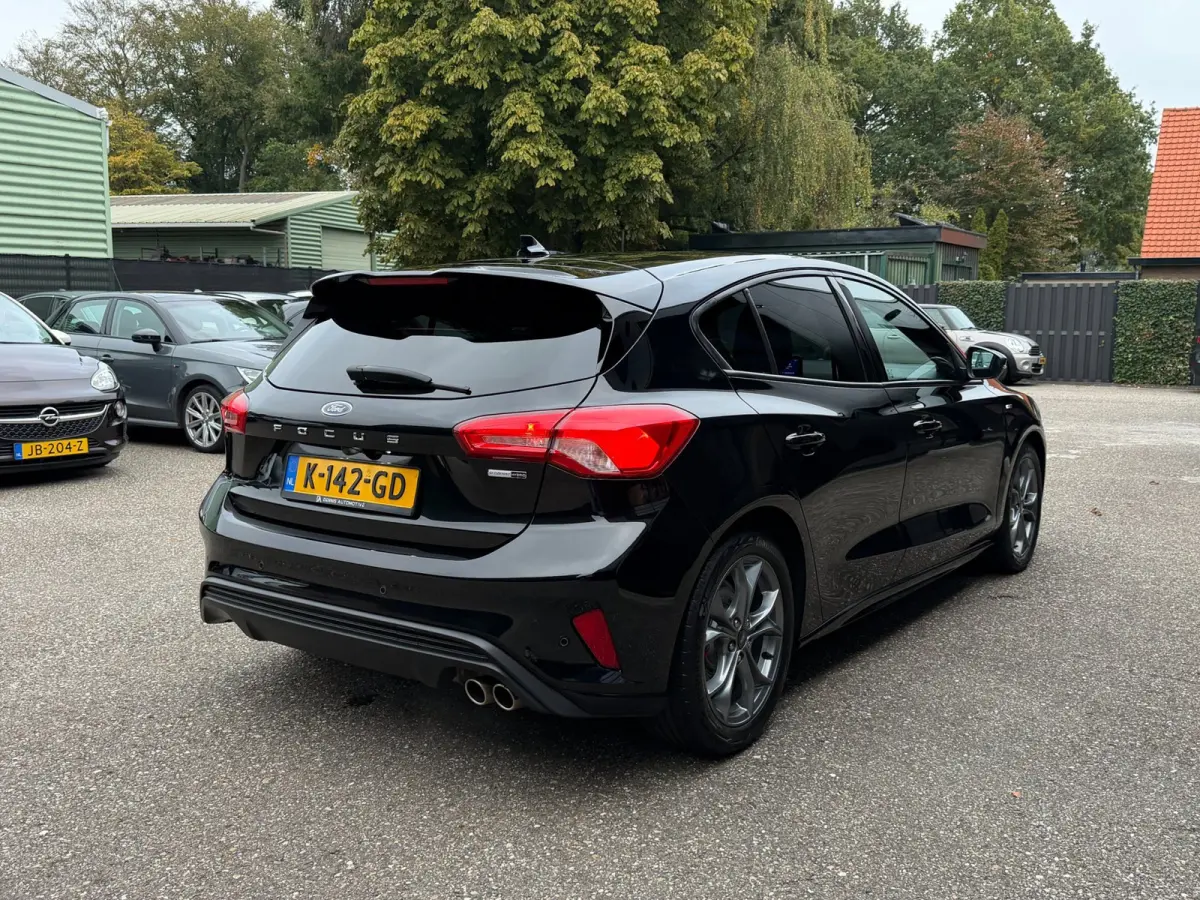 1.0 EcoBoost Hybrid ST Line X LED Navi Camera Stoelverw.