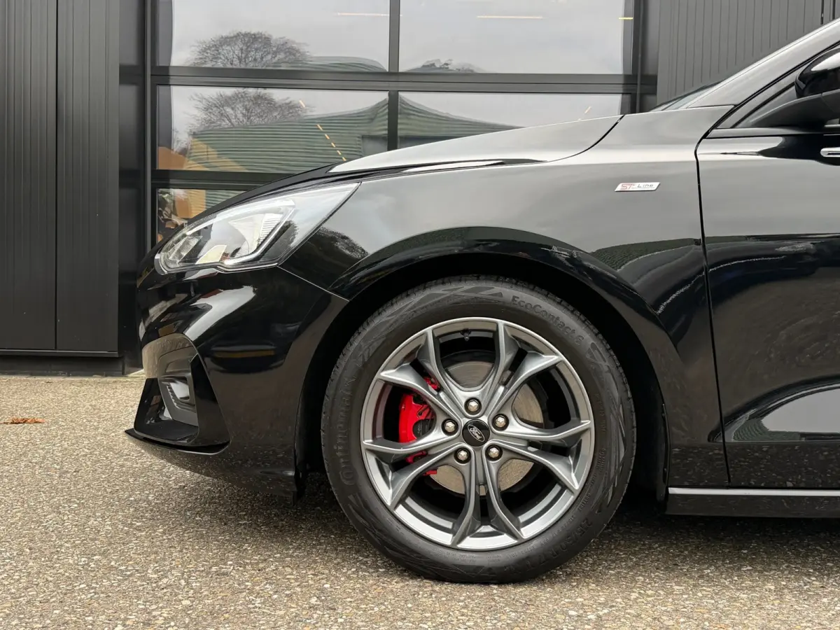 1.0 EcoBoost Hybrid ST Line X LED Navi Camera Stoelverw.
