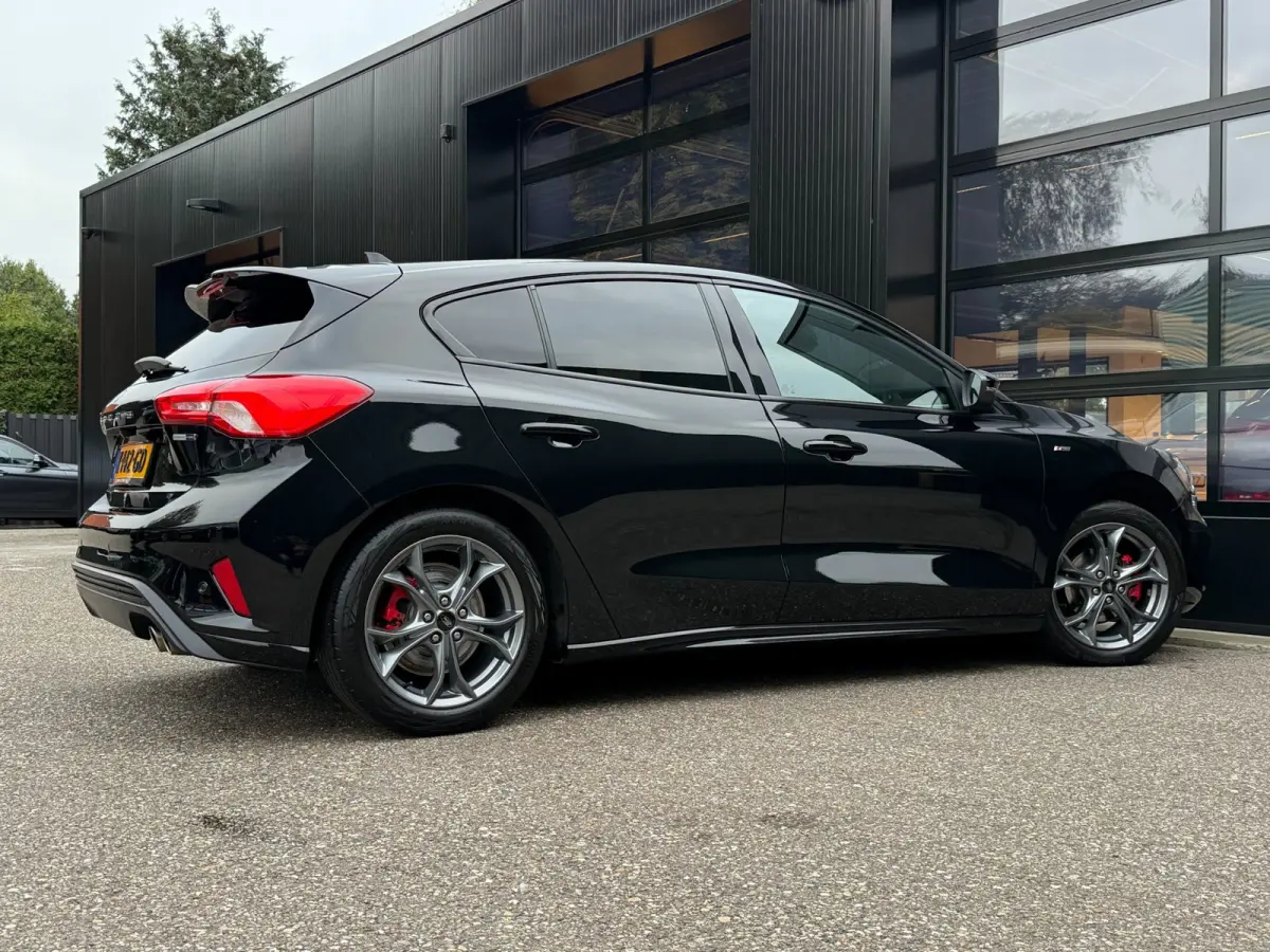 1.0 EcoBoost Hybrid ST Line X LED Navi Camera Stoelverw.