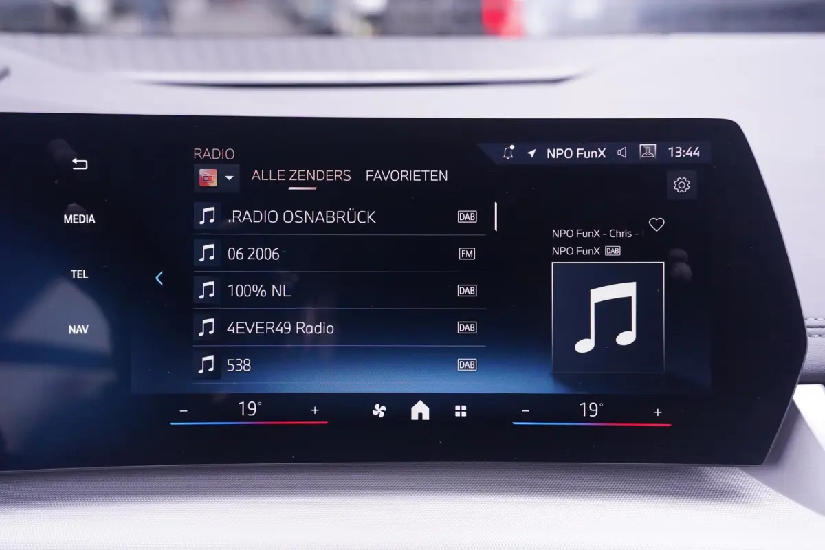 225e xDrive SOH 98% NAP Navi Camera 360 Apple Carplay/Android auto PDC v+a Dealeronderhouden