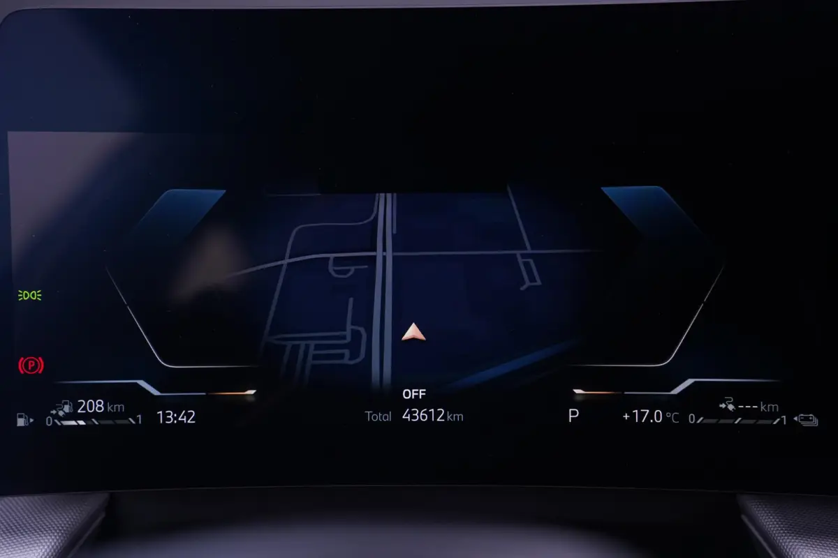 225e xDrive SOH 98% NAP Navi Camera 360 Apple Carplay/Android auto PDC v+a Dealeronderhouden