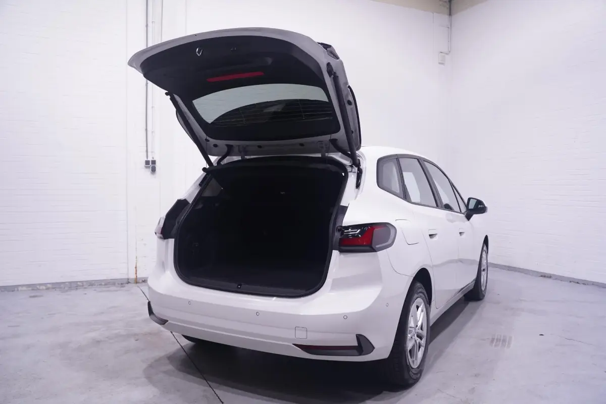 225e xDrive SOH 98% NAP Navi Camera 360 Apple Carplay/Android auto PDC v+a Dealeronderhouden