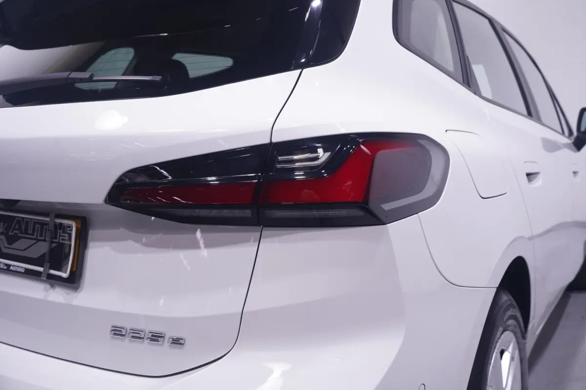 225e xDrive SOH 98% NAP Navi Camera 360 Apple Carplay/Android auto PDC v+a Dealeronderhouden
