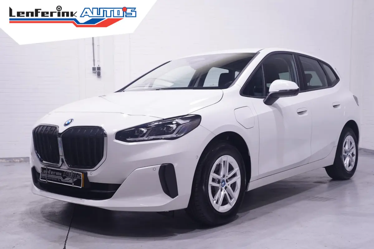 225e xDrive SOH 98% NAP Navi Camera 360 Apple Carplay/Android auto PDC v+a Dealeronderhouden