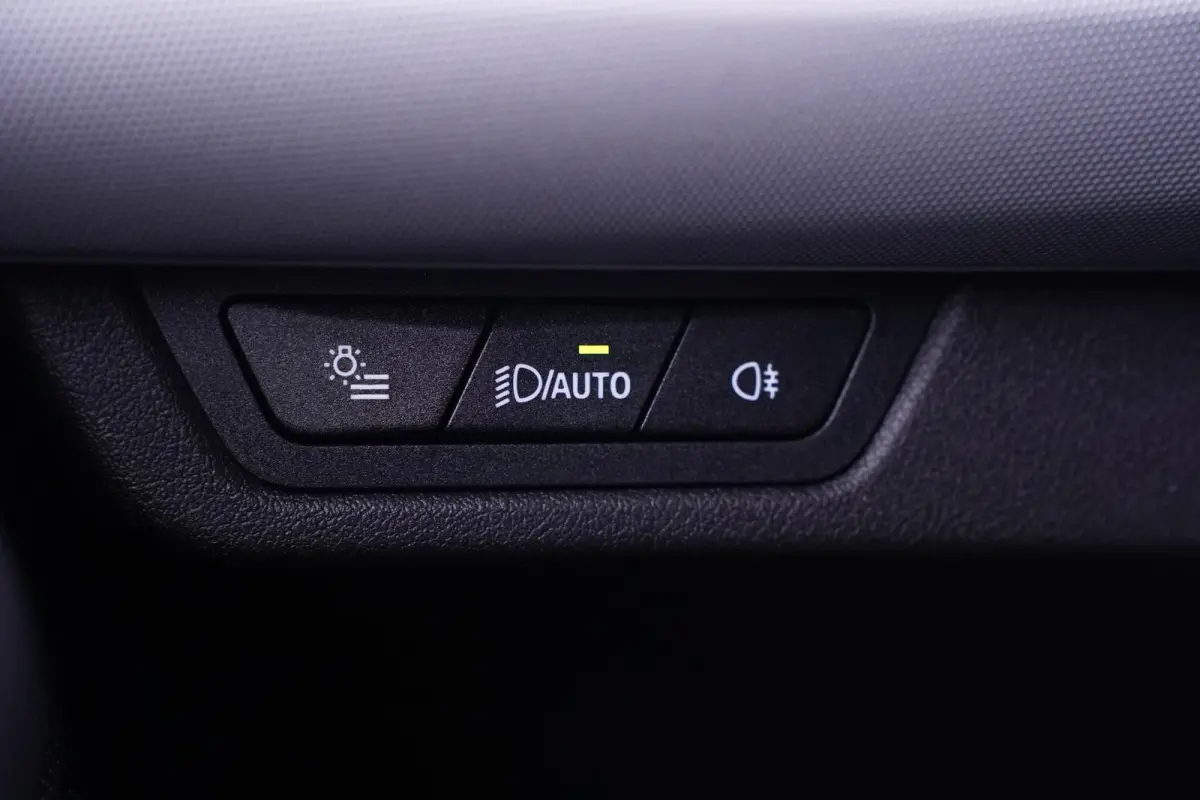 225e xDrive SOH 98% NAP Navi Camera 360 Apple Carplay/Android auto PDC v+a Dealeronderhouden