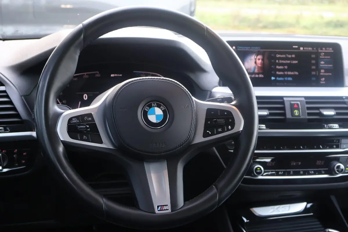xDrive30e eDrive Edition | Head-Up | Stoelverwarming | Cruise Control | Leder | Elektrische Achterklep | Camera |