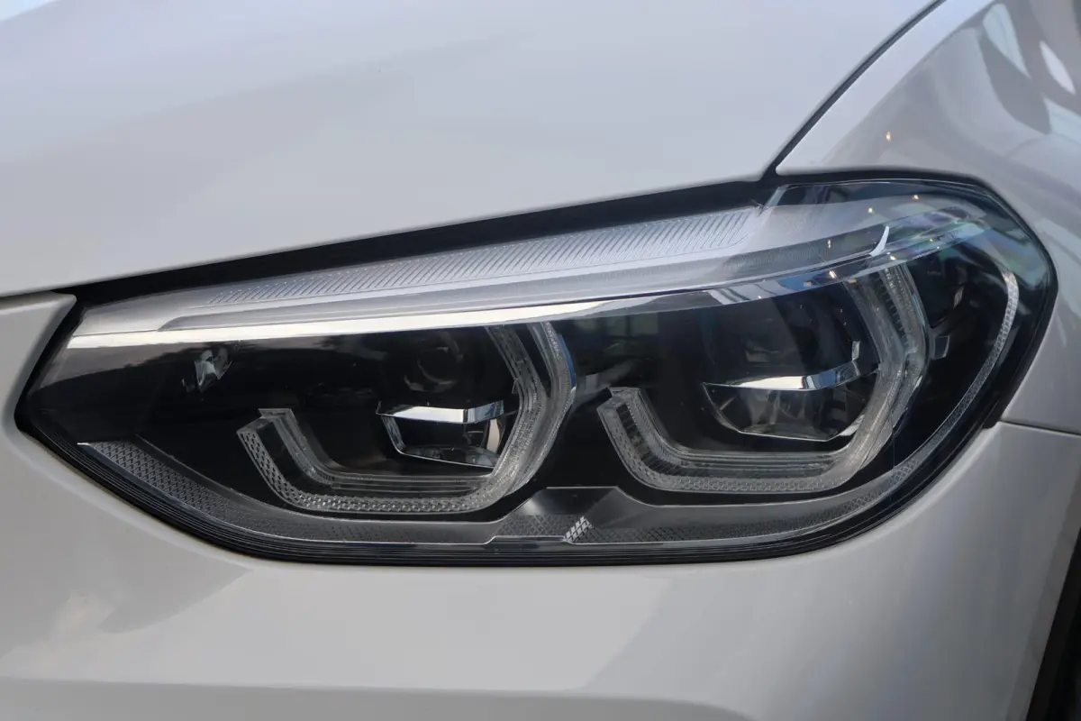 xDrive30e eDrive Edition | Head-Up | Stoelverwarming | Cruise Control | Leder | Elektrische Achterklep | Camera |