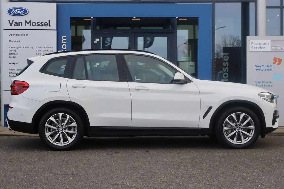 xDrive30e eDrive Edition | Head-Up | Stoelverwarming | Cruise Control | Leder | Elektrische Achterklep | Camera |