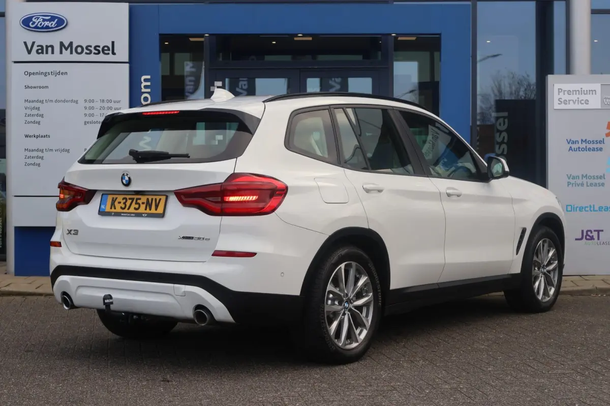 xDrive30e eDrive Edition | Head-Up | Stoelverwarming | Cruise Control | Leder | Elektrische Achterklep | Camera |
