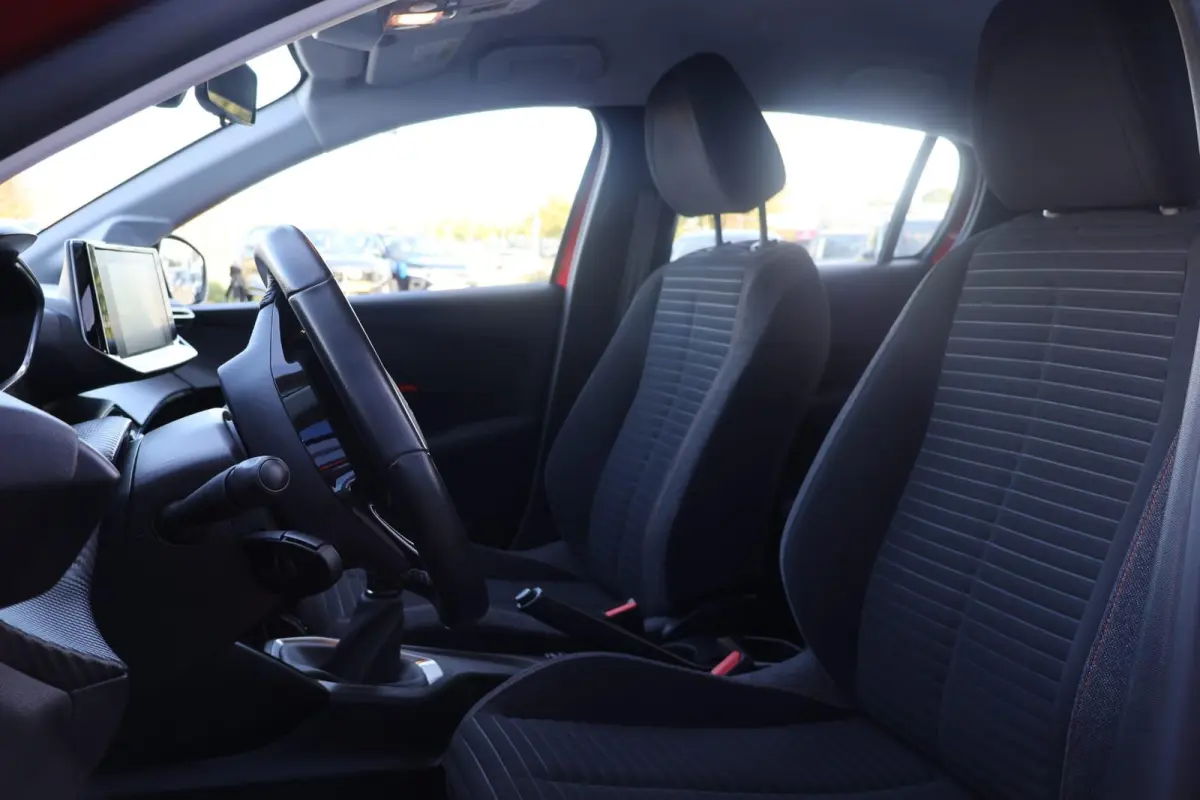 1.2 PureTech Active | Cruise Control | Navigatie | Airco | Apple Carplay/Android Auto |