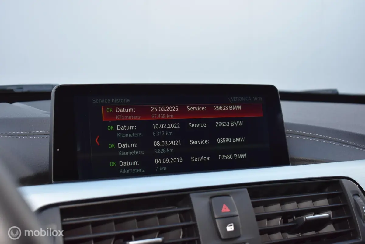 320i High Executive