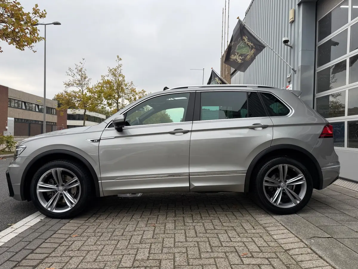 2.0 TSI 4Motion R-Line LEER/NAV/VIRTU/PANO