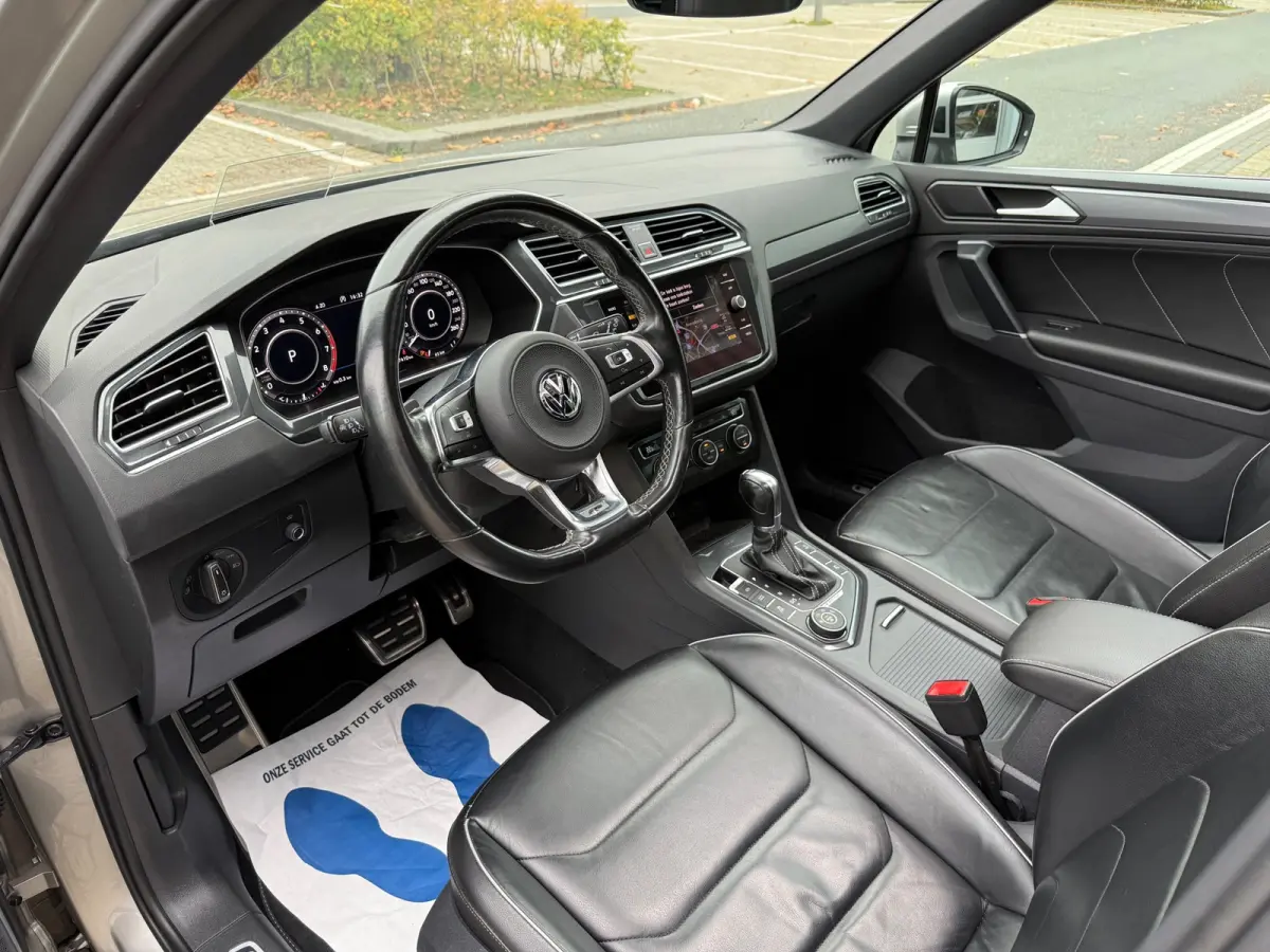 2.0 TSI 4Motion R-Line LEER/NAV/VIRTU/PANO
