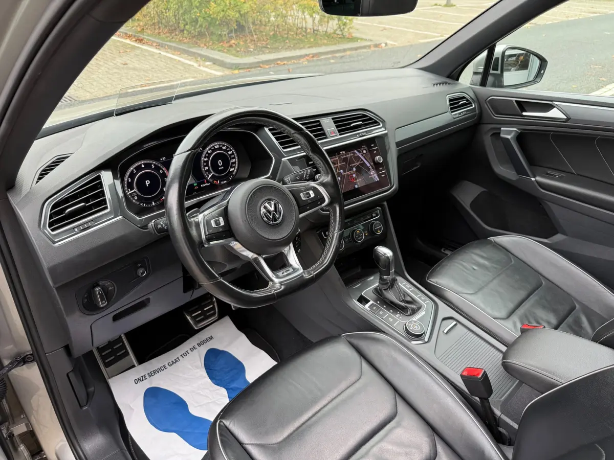 2.0 TSI 4Motion R-Line LEER/NAV/VIRTU/PANO
