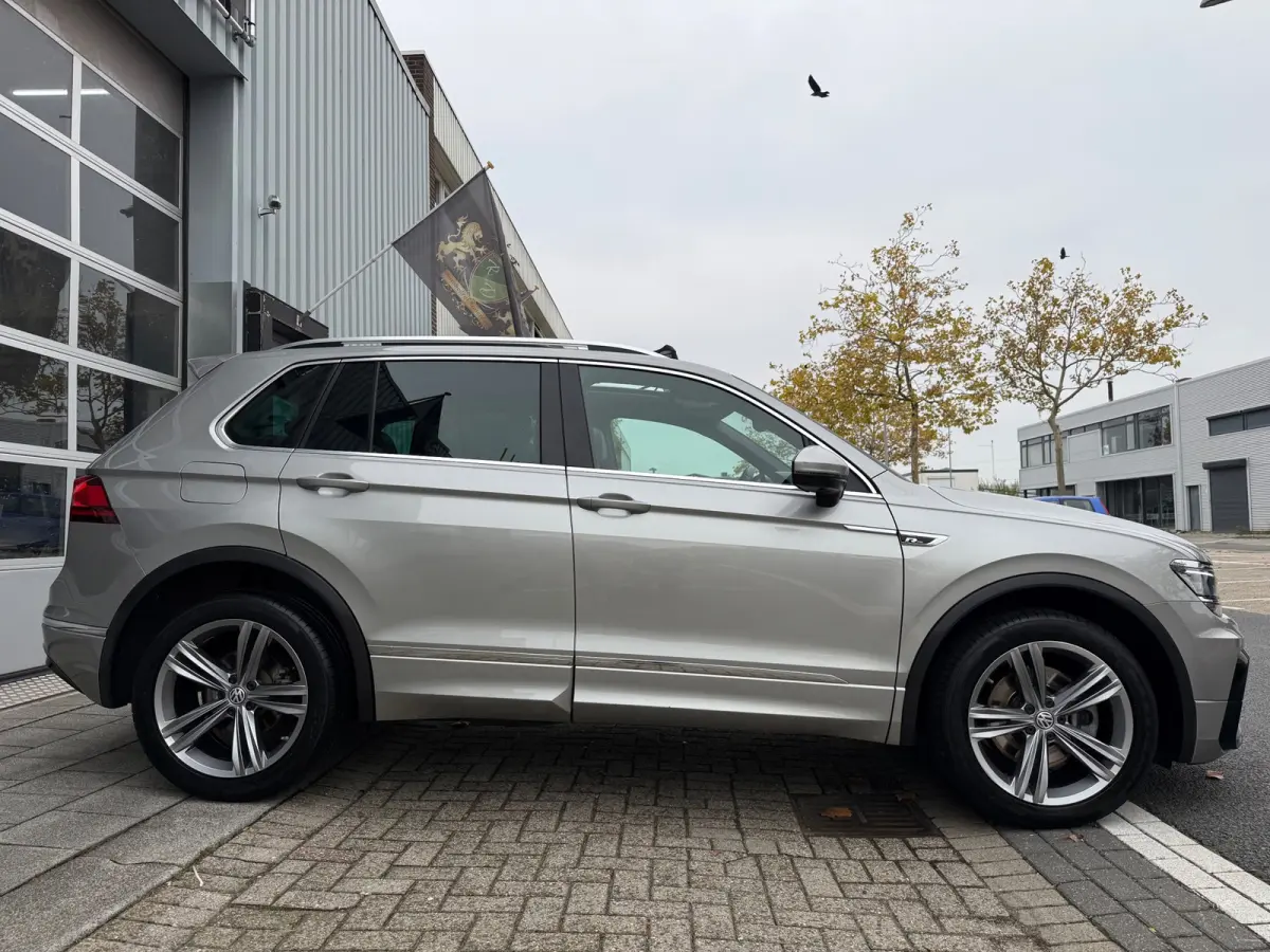 2.0 TSI 4Motion R-Line LEER/NAV/VIRTU/PANO