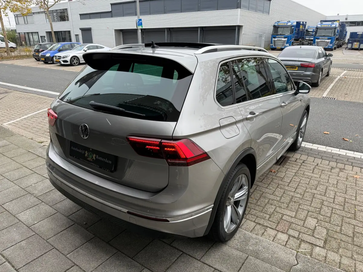 2.0 TSI 4Motion R-Line LEER/NAV/VIRTU/PANO
