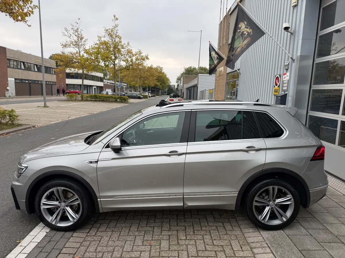 2.0 TSI 4Motion R-Line LEER/NAV/VIRTU/PANO