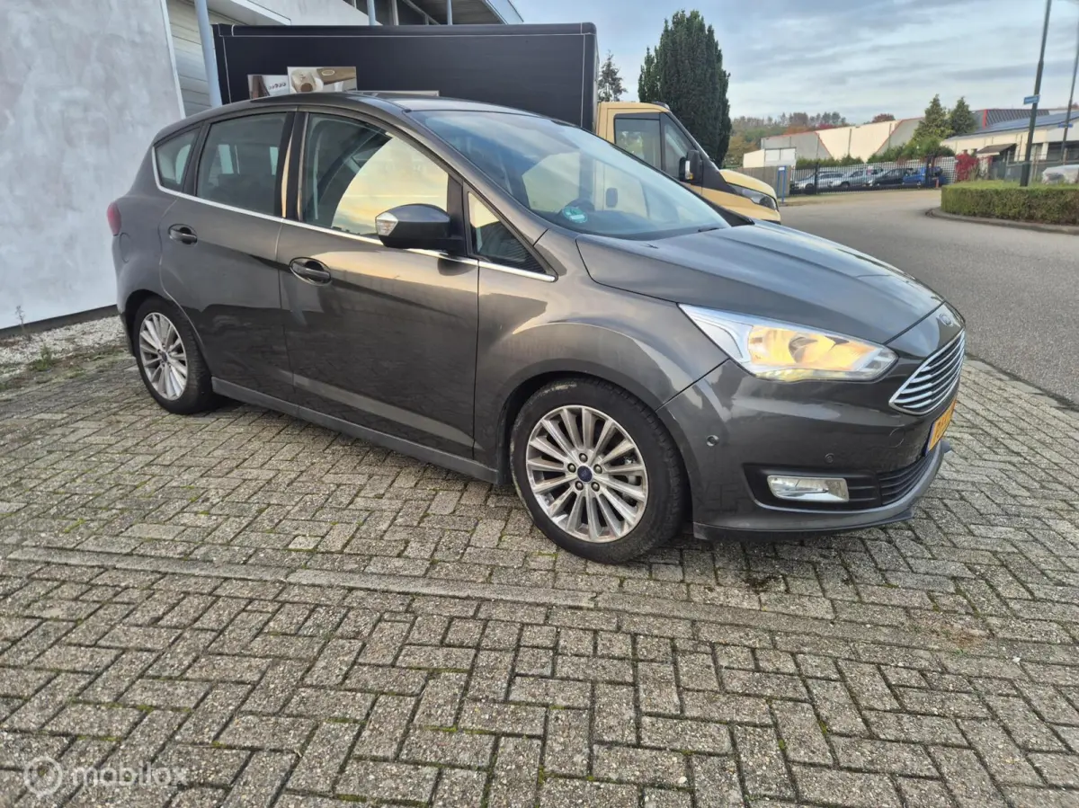 1.5 Titanium automaat