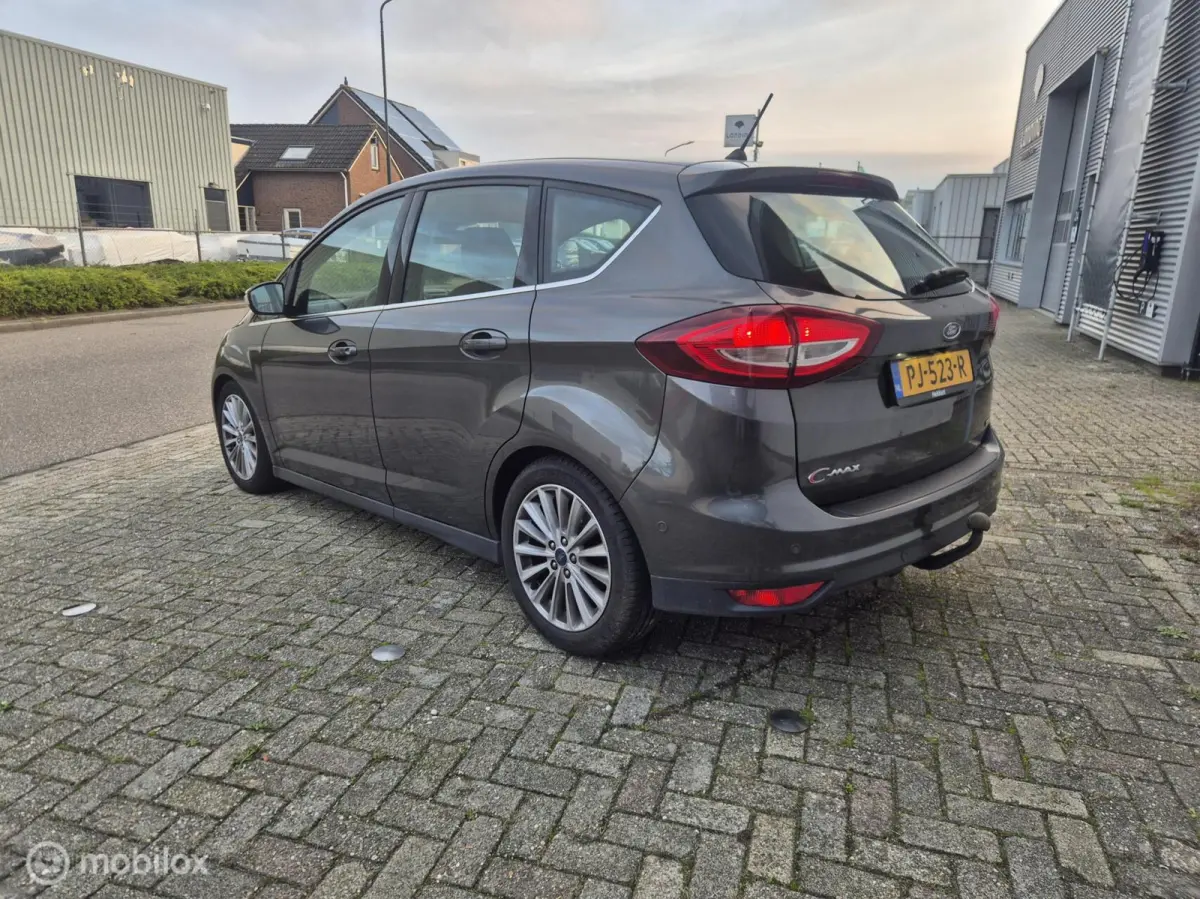 1.5 Titanium automaat