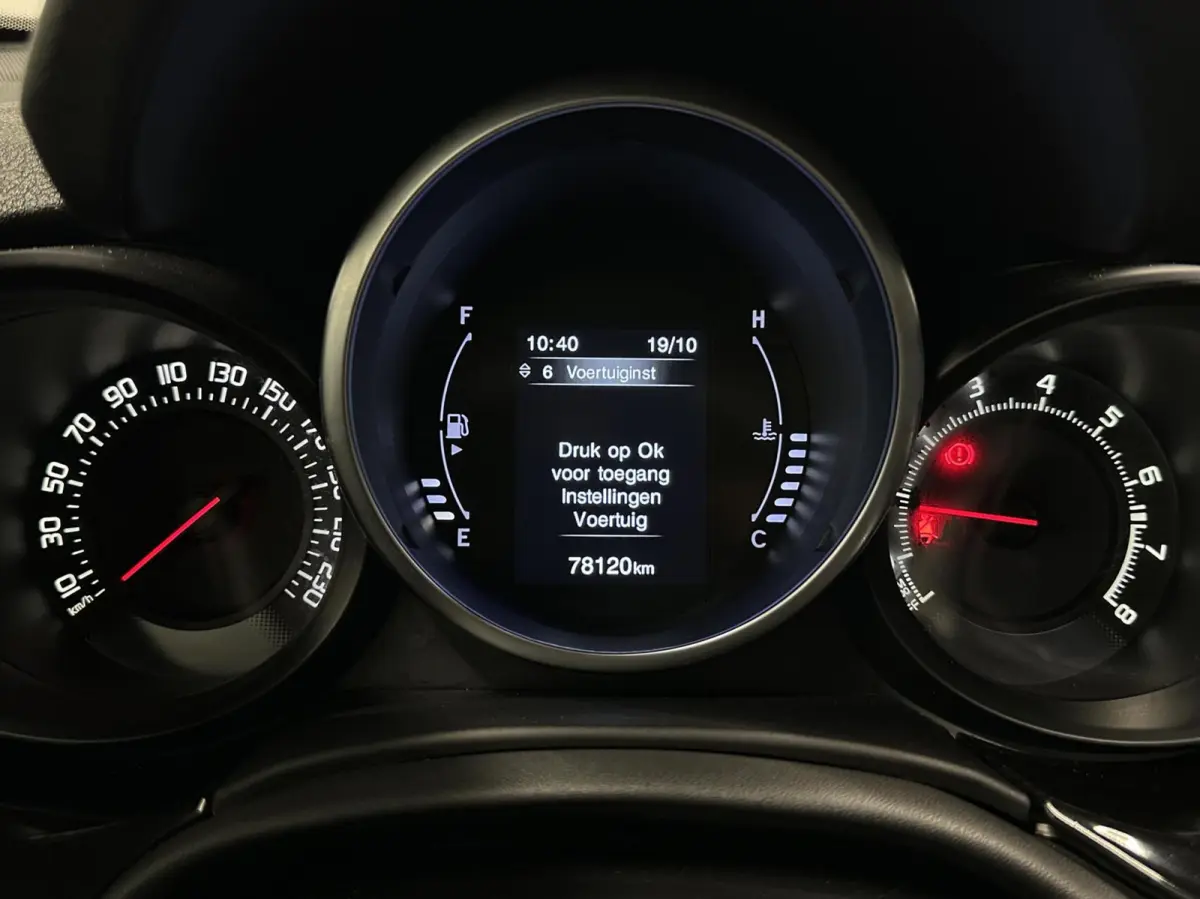 1.4 Turbo MultiAir Lounge TREKHAAK CRUISE LM 78000 KM.