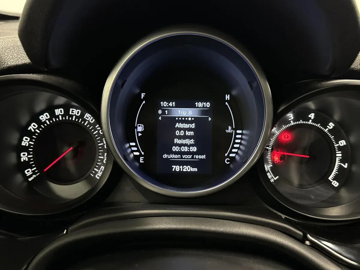 1.4 Turbo MultiAir Lounge TREKHAAK CRUISE LM 78000 KM.