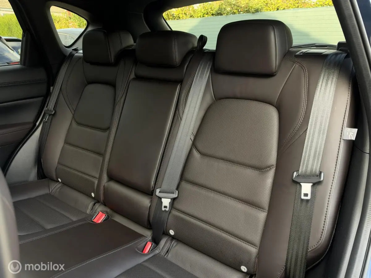2.0 SkyActiv-G 165 Signature | Glas Schuifdak | 360° Camera | Leer | Stoelventilatie | Stuurverw. | Stoelverw. | HUD