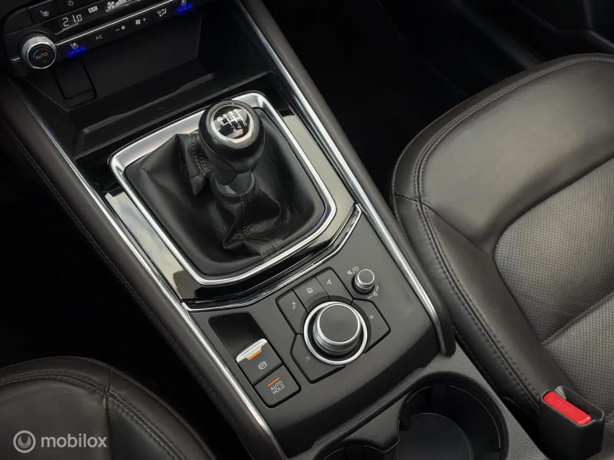 2.0 SkyActiv-G 165 Signature | Glas Schuifdak | 360° Camera | Leer | Stoelventilatie | Stuurverw. | Stoelverw. | HUD