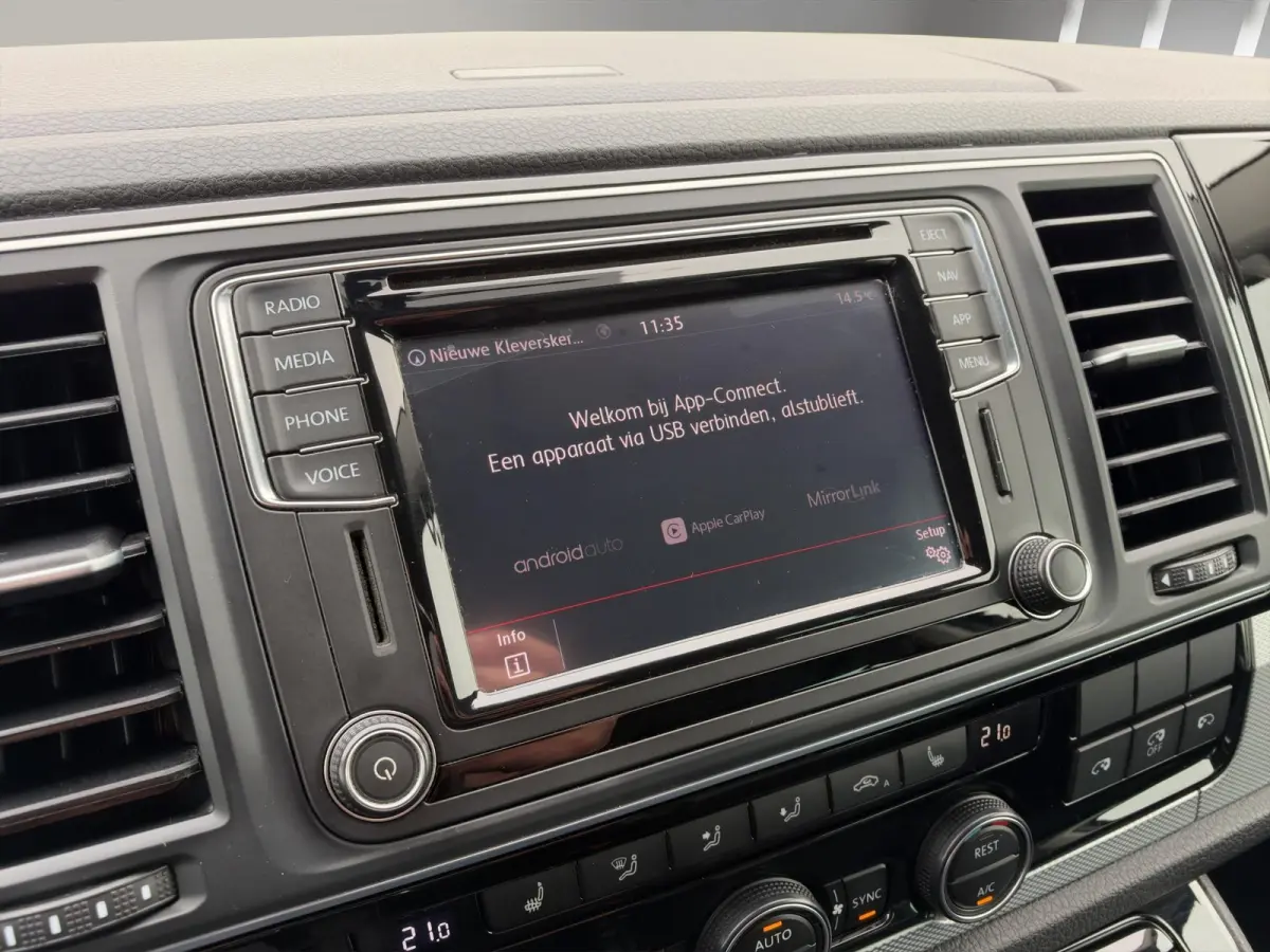 2.0 TDI L2H1 Caravelle Dubbele Cabine Automaat