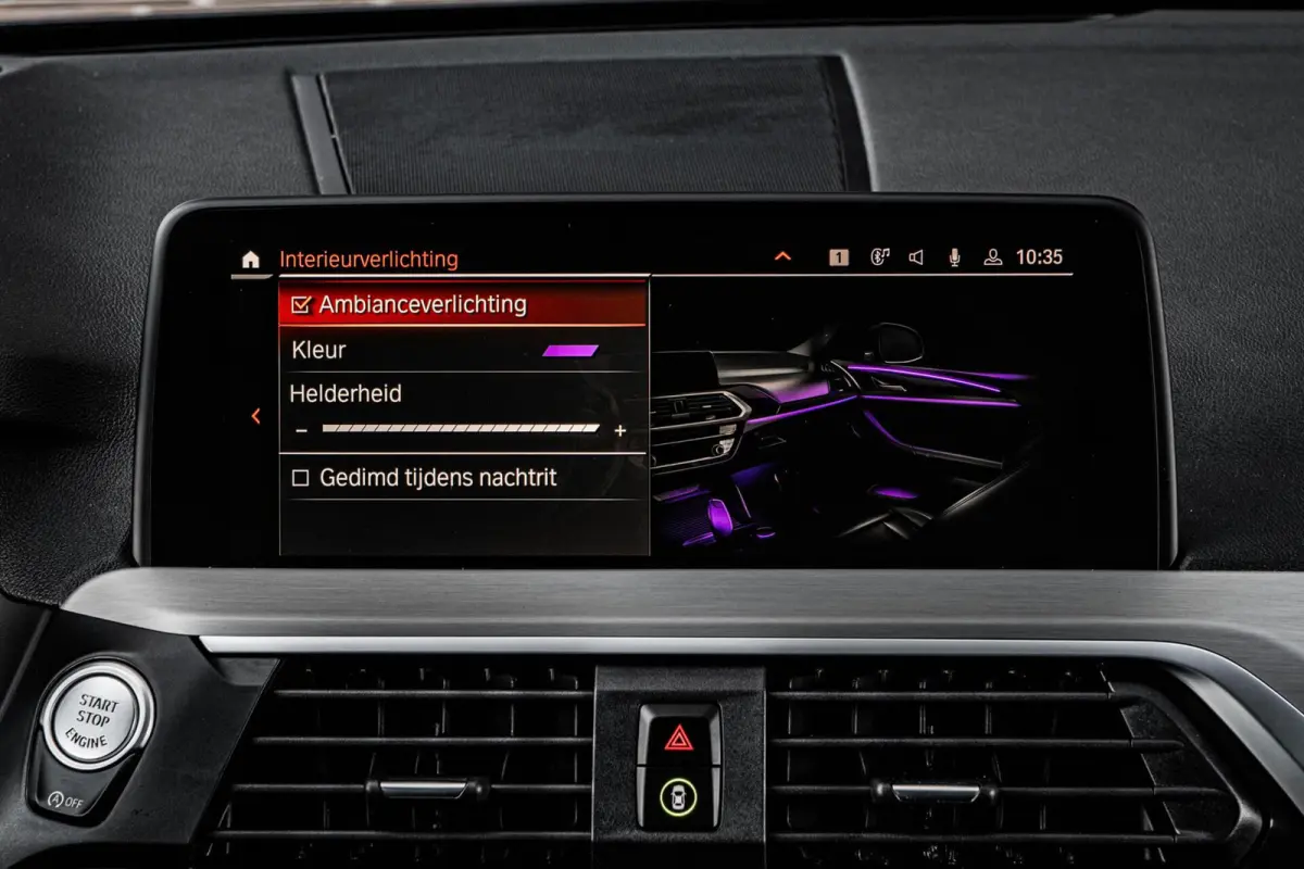 xDrive20i xLine Business Edition Plus | Panoramadak | Trekhaak | Driving Assistant Plus | 360 Camera | Harman/Kardon | Leder | HUD | Memory | Keyless | Dealeronderhouden | 20"