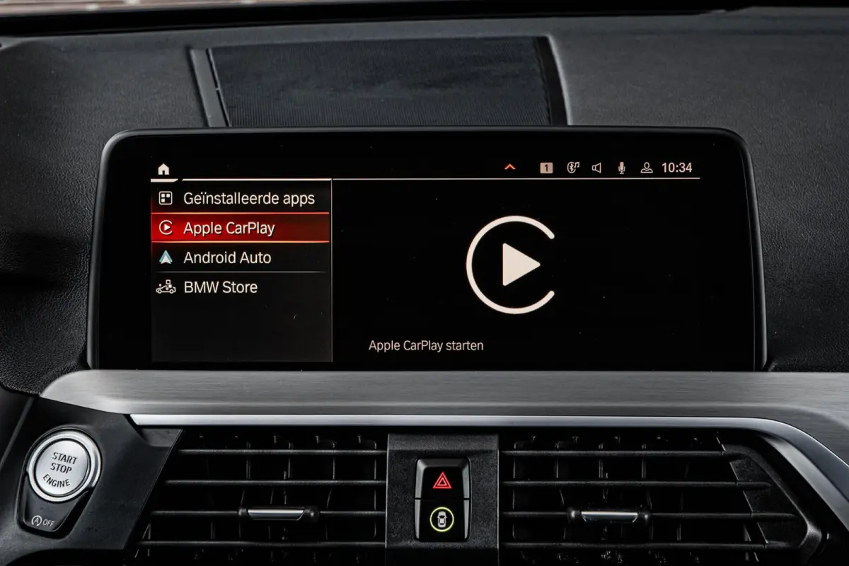 xDrive20i xLine Business Edition Plus | Panoramadak | Trekhaak | Driving Assistant Plus | 360 Camera | Harman/Kardon | Leder | HUD | Memory | Keyless | Dealeronderhouden | 20"
