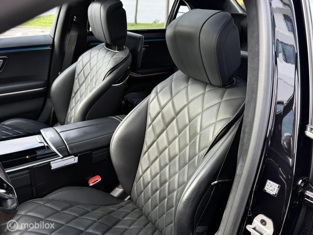580 e 4MATIC Lang AMG Line|chauffeurspakket|pano|tv schermen|drive pilot