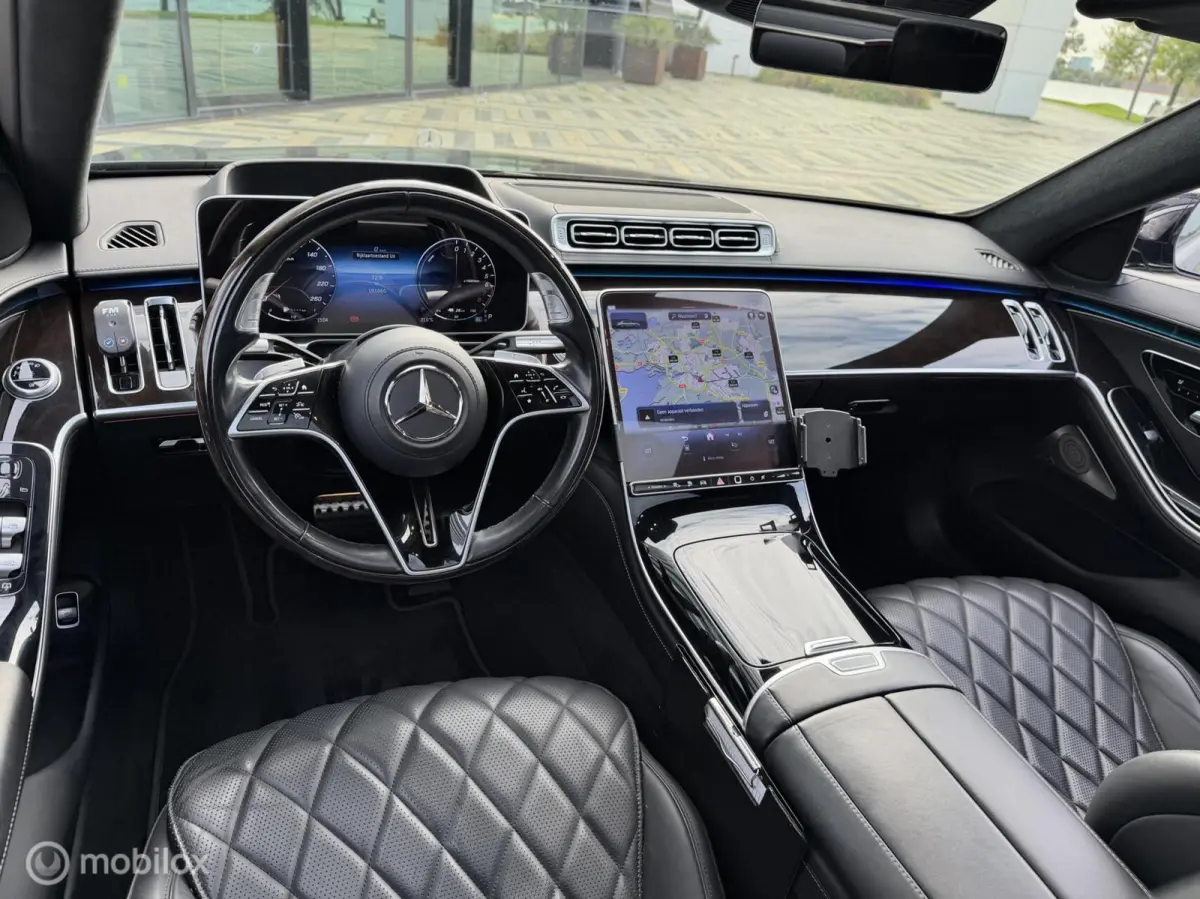 580 e 4MATIC Lang AMG Line|chauffeurspakket|pano|tv schermen|drive pilot