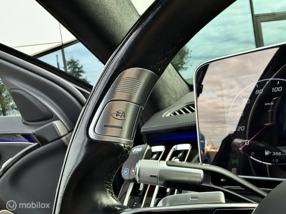 580 e 4MATIC Lang AMG Line|chauffeurspakket|pano|tv schermen|drive pilot