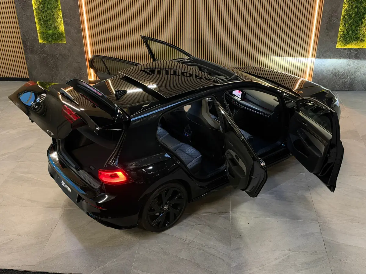 1.5 eTSI 3X R-Line PANO|HARMAN KARDON|IQ LIGHTS|KEYLESS|DEALER ONDERHOUDEN|NIGHTPAKKET|SFEERVERLICHTING|2024|VOL!