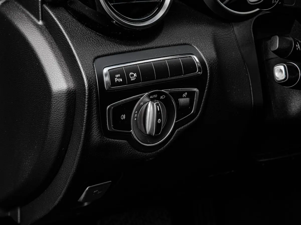 180 AMG Night Edition | Panoramadak | Burmester | Memory | 360 Camera | Leder | LED | Sfeerverlichting | Stoelverwarming | 19"