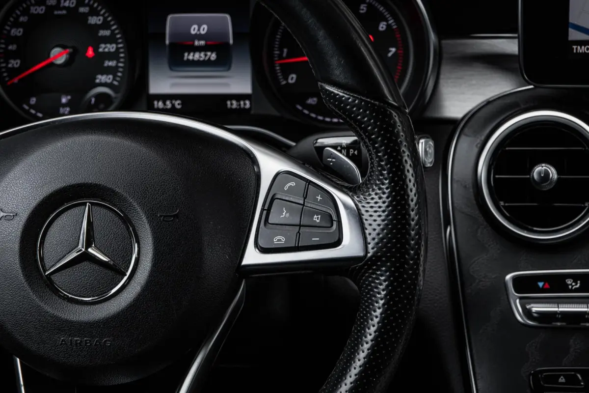 180 AMG Night Edition | Panoramadak | Burmester | Memory | 360 Camera | Leder | LED | Sfeerverlichting | Stoelverwarming | 19"
