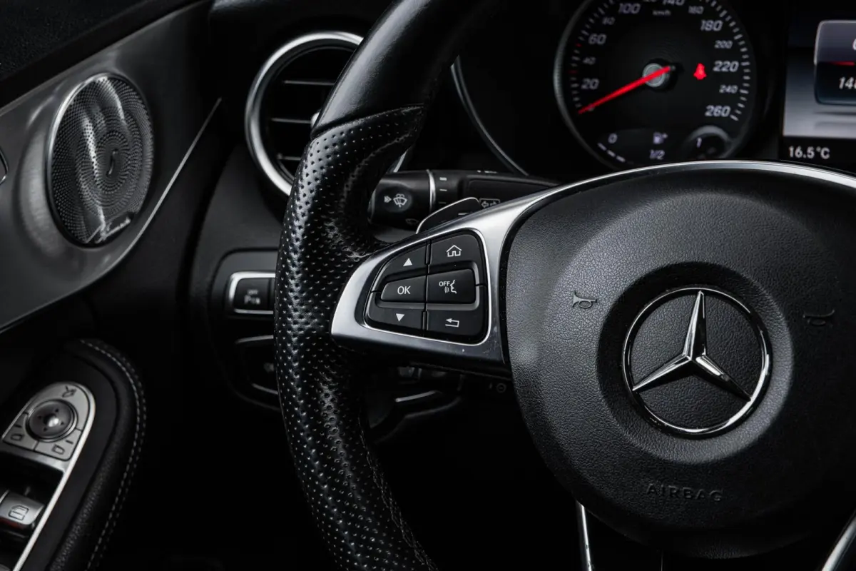 180 AMG Night Edition | Panoramadak | Burmester | Memory | 360 Camera | Leder | LED | Sfeerverlichting | Stoelverwarming | 19"