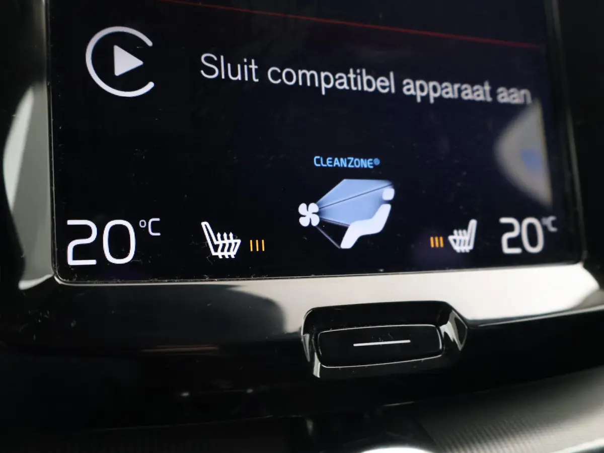 2.0 T5 AWD 254 PK AUT. INSCRIPTION + HEAD-UP | ELEK. TREKHAAK | ADAPTIVE CRUISE | CARPLAY | CAMERA