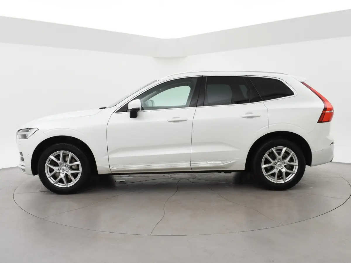 2.0 T5 AWD 254 PK AUT. INSCRIPTION + HEAD-UP | ELEK. TREKHAAK | ADAPTIVE CRUISE | CARPLAY | CAMERA