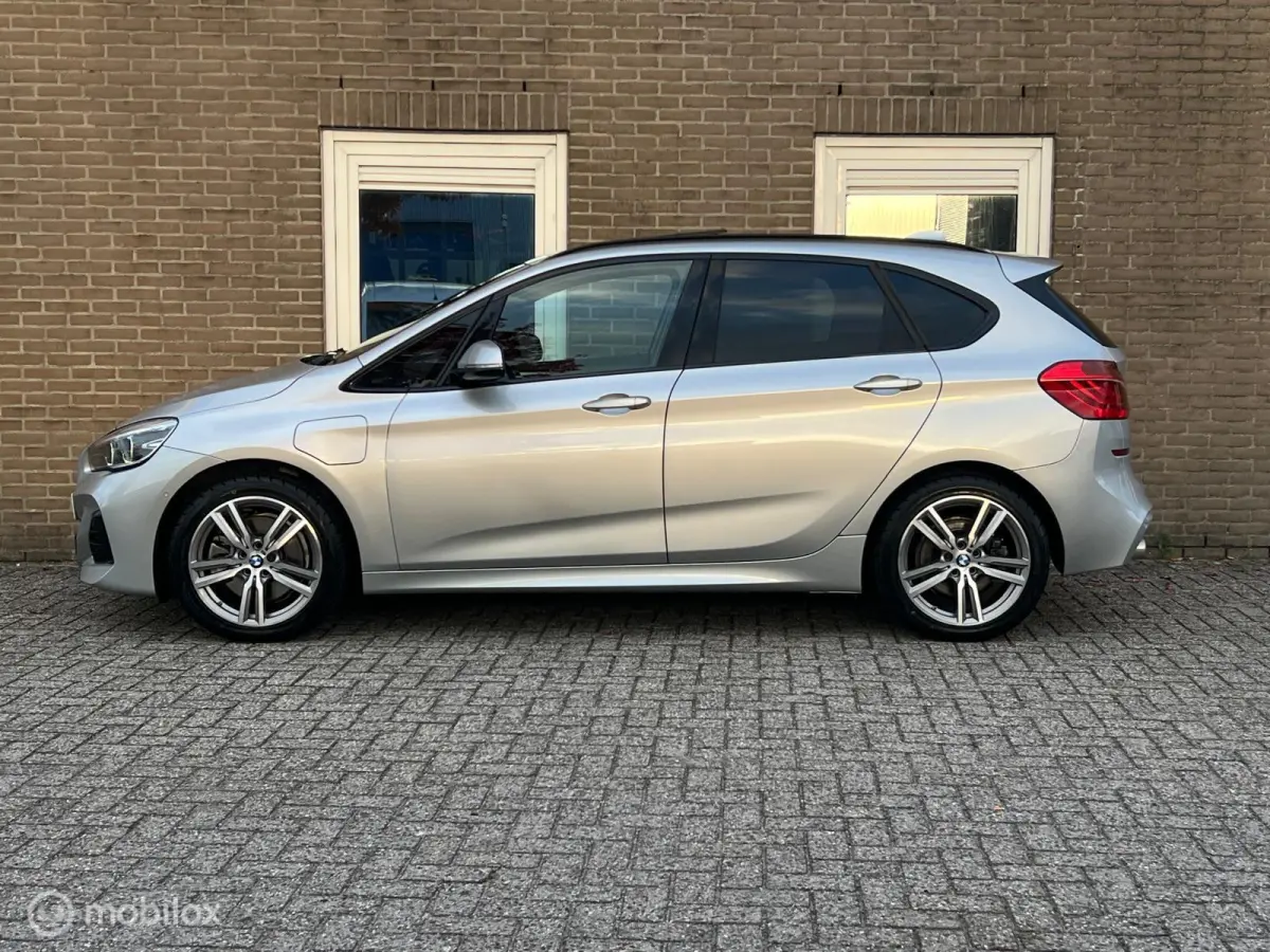 225xe iPerformance Executive Edition