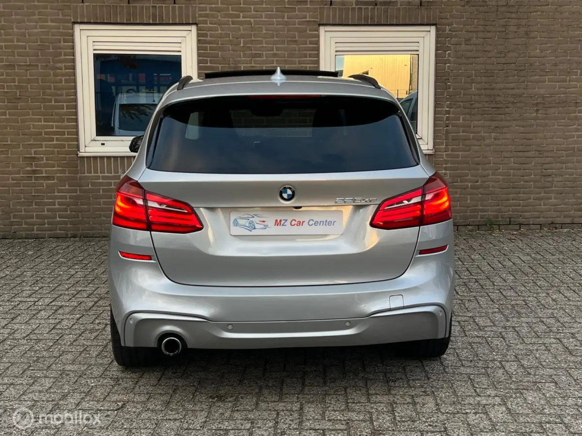 225xe iPerformance Executive Edition