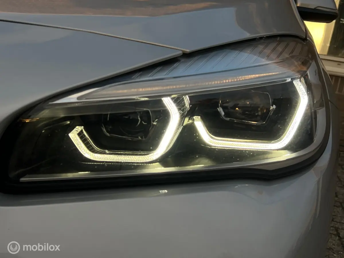 225xe iPerformance Executive Edition